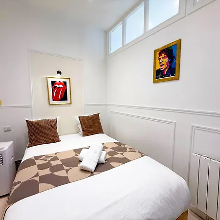 Urbanflat 68 - Marvellous Rolling Stones In * Paris